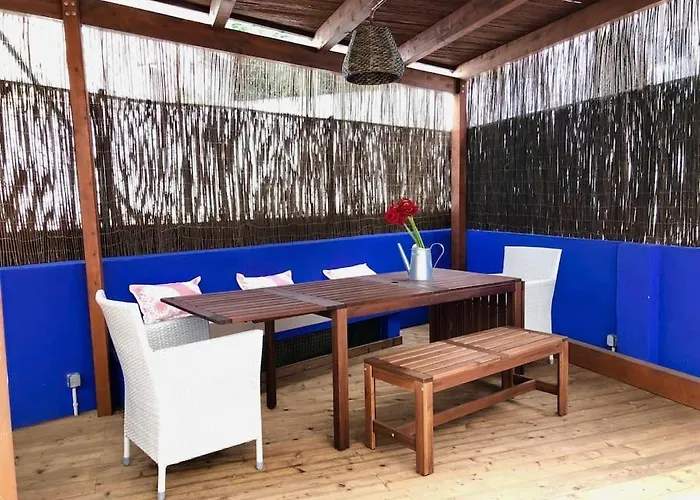 Charming Terrace Flat Center And Trendy Location