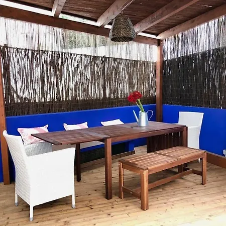 Charming Terrace Flat Center And Trendy Location