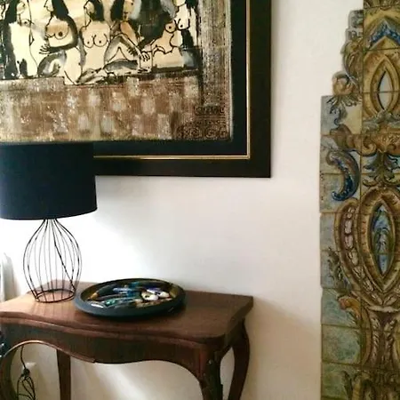 Charming Terrace Flat Center And Trendy Location * Lisboa