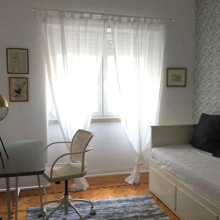 Charming Terrace Flat Center And Trendy Location 아파트 리스본