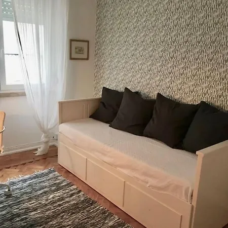 Charming Terrace Flat Center And Trendy Location 아파트 *